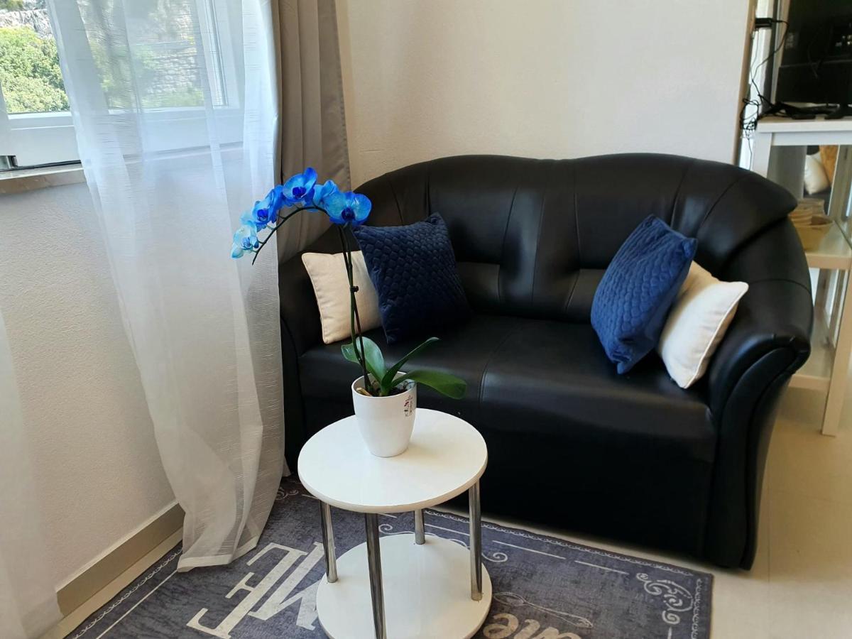 Orchid Seaview Apartment With Garage Parking Zaton  Bagian luar foto