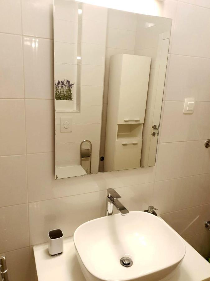 Orchid Seaview Apartment With Garage Parking Zaton  Bagian luar foto