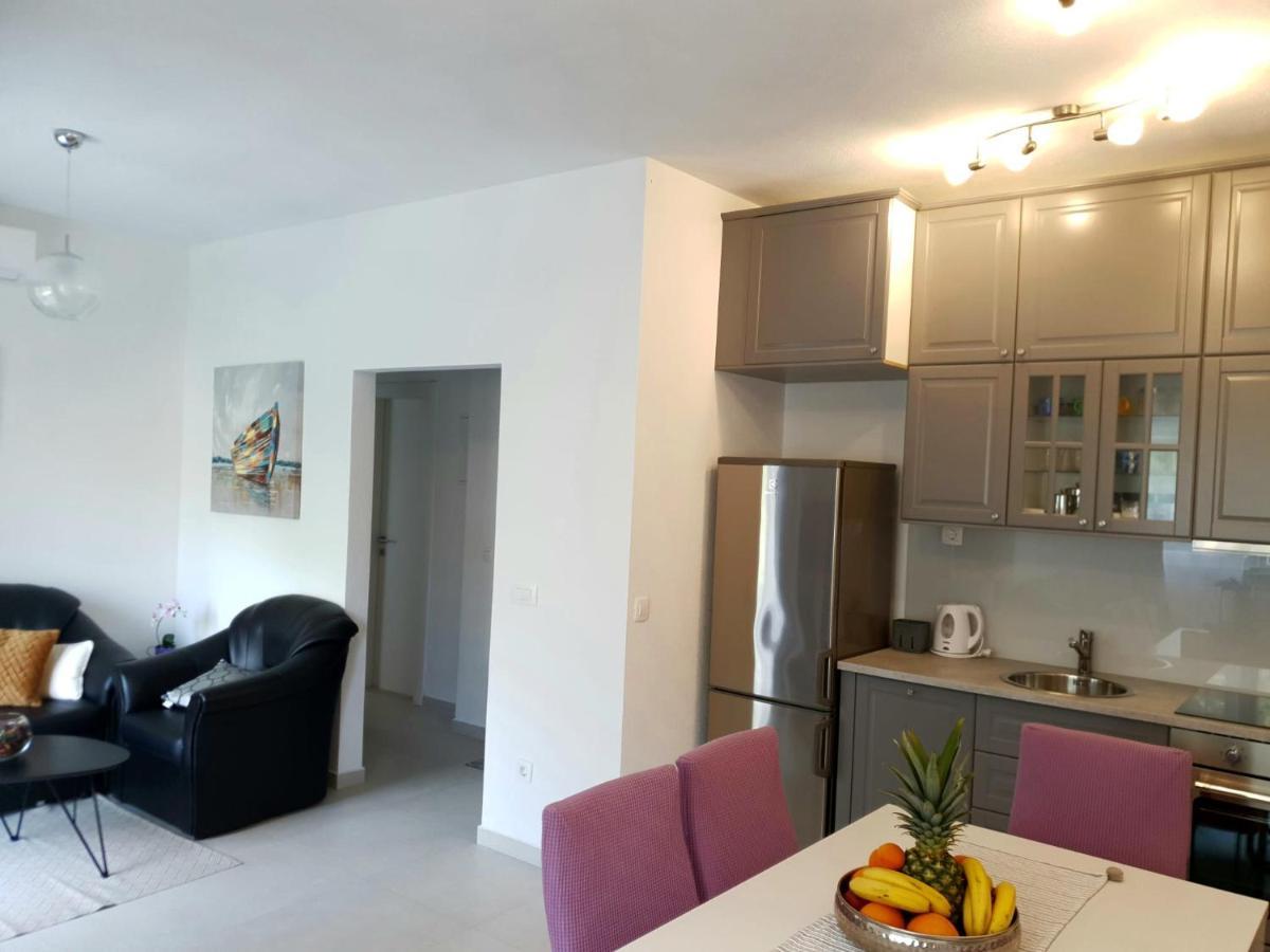 Orchid Seaview Apartment With Garage Parking Zaton  Bagian luar foto