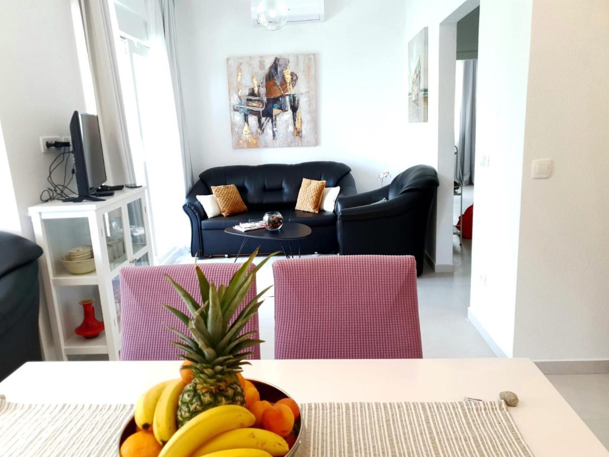 Orchid Seaview Apartment With Garage Parking Zaton  Bagian luar foto